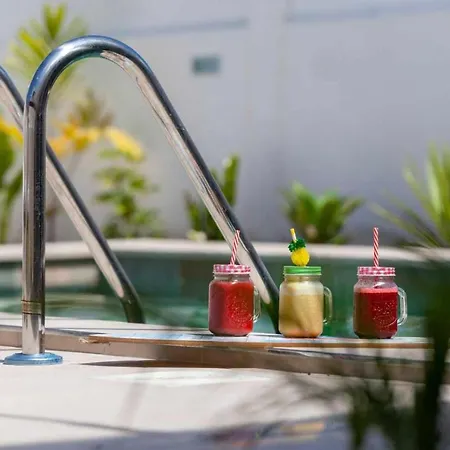 Palm Breeze Villa